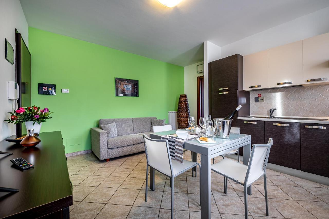Casa Vacanze Arianna Rosia Extérieur photo