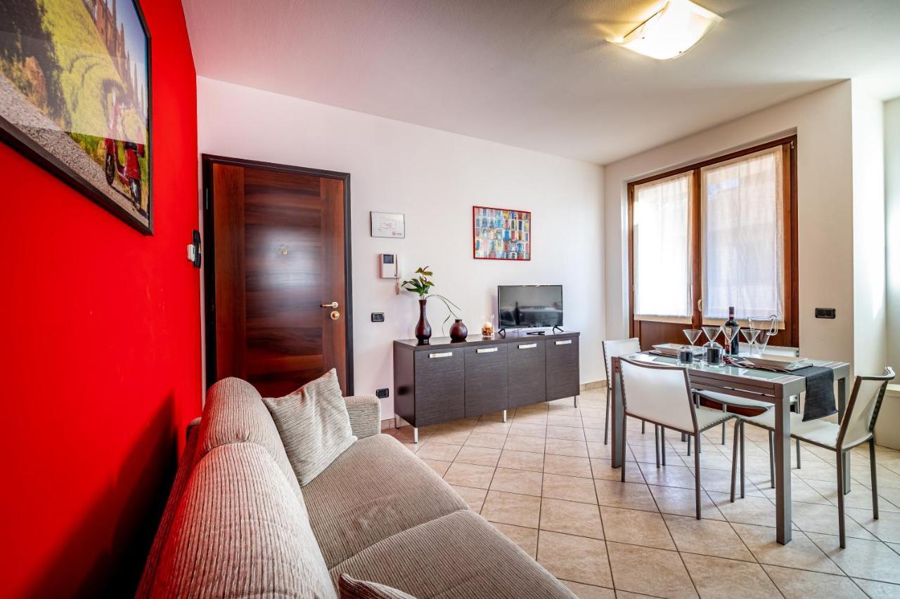 Casa Vacanze Arianna Rosia Extérieur photo
